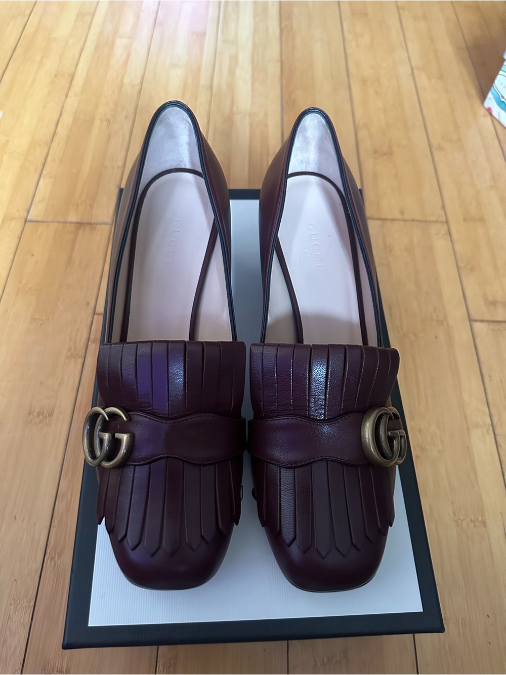 Gucci Women's Burgundy Fringe Loafers with Gold Accent Size 8.5